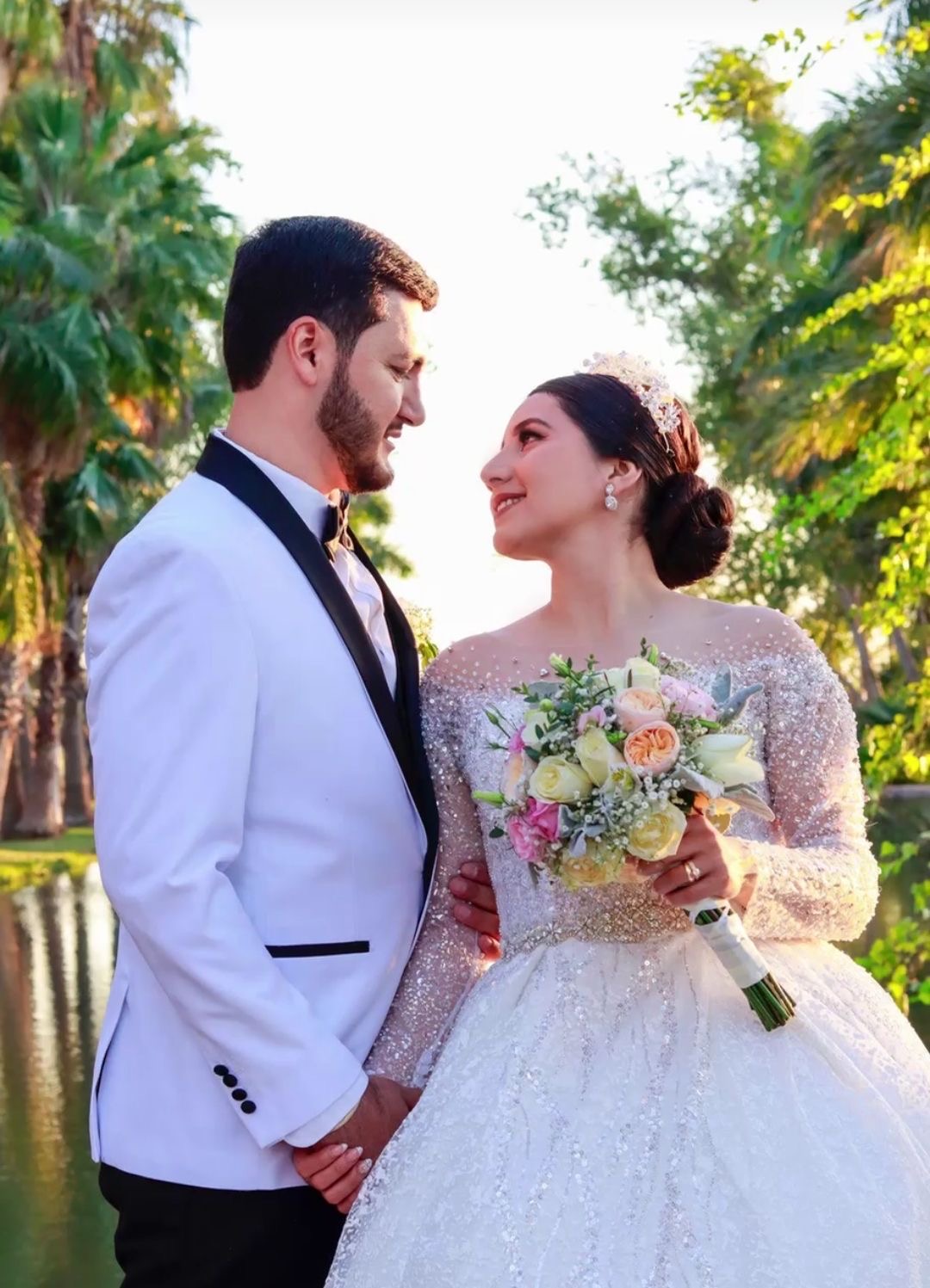 Boda Elegante — Pro